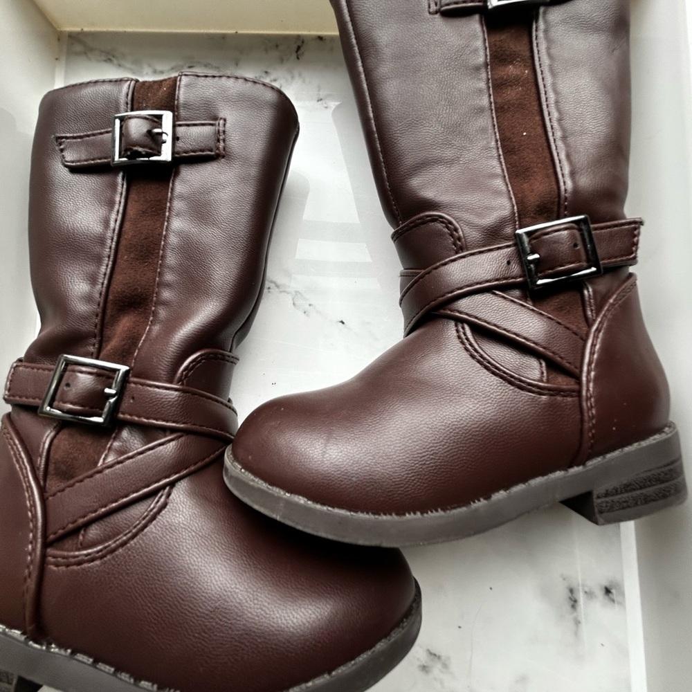 Thereabouts Size 5 Kids Brown Buckle Ankle Boots